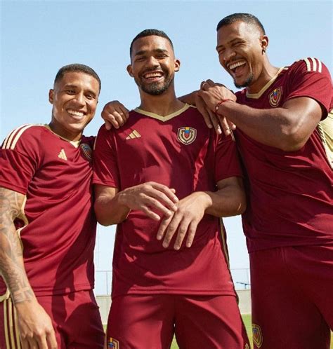 adidas vinotinto 2024.